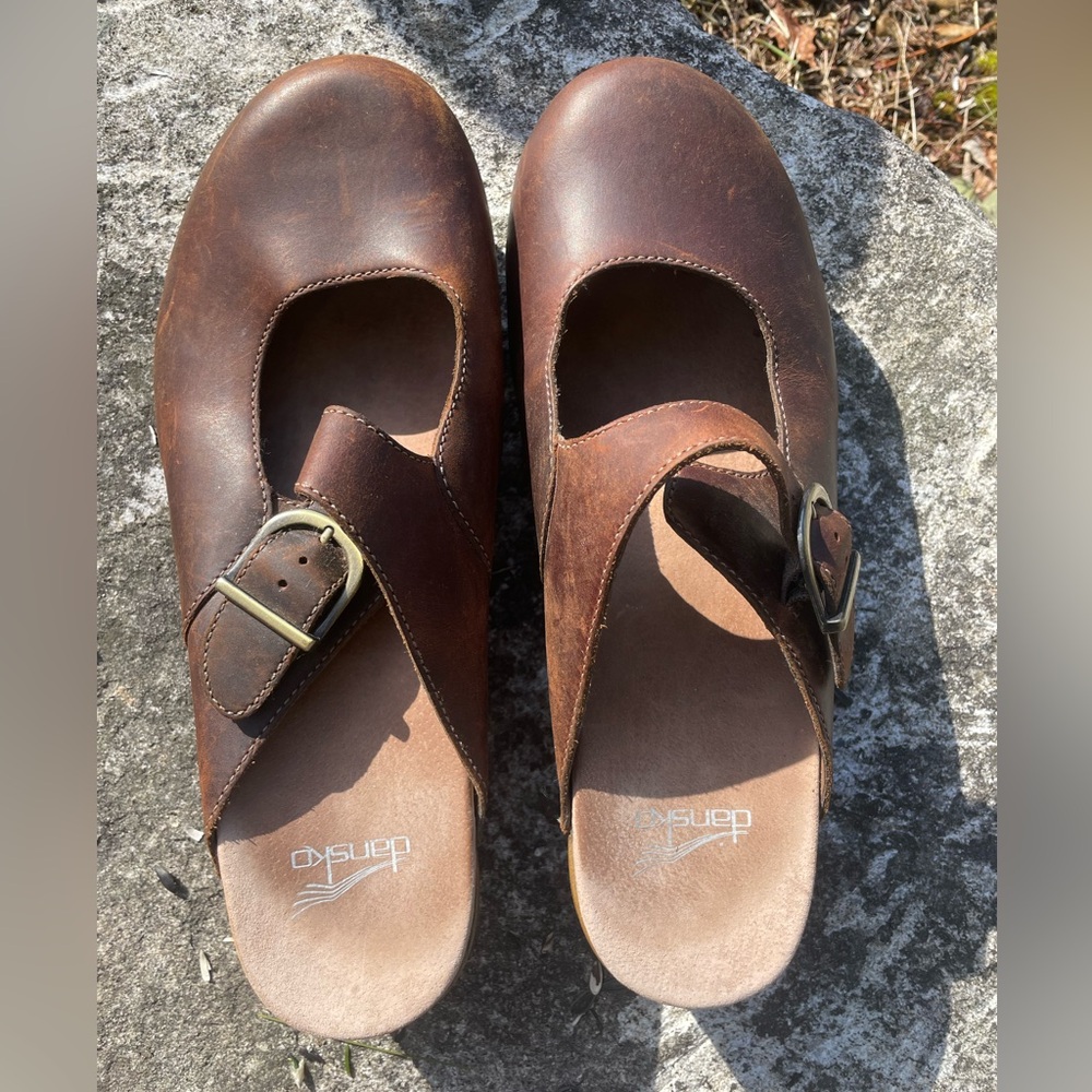 Brown Dansko Slide 42